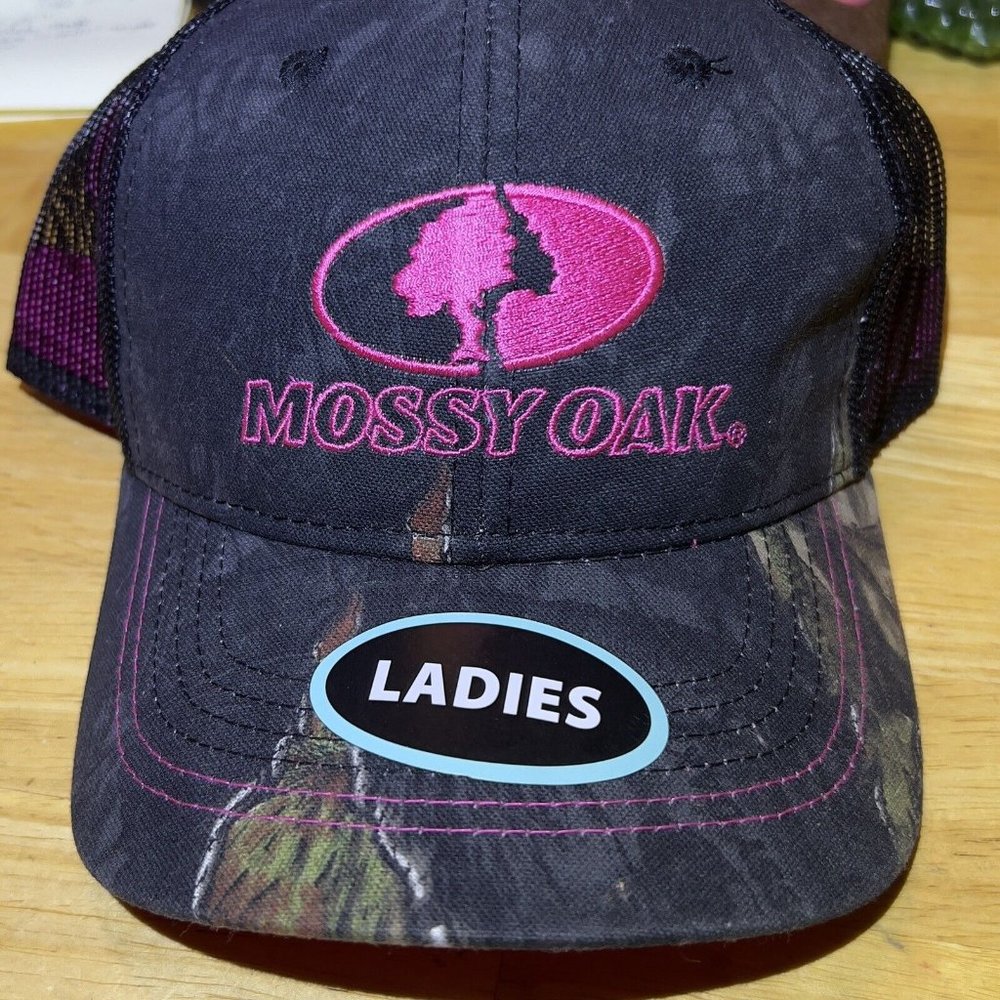 Mossy Oak Ladies Camo Pink Logo‎ Adjustable Mesh Back Baseball Hat Cap -NWT